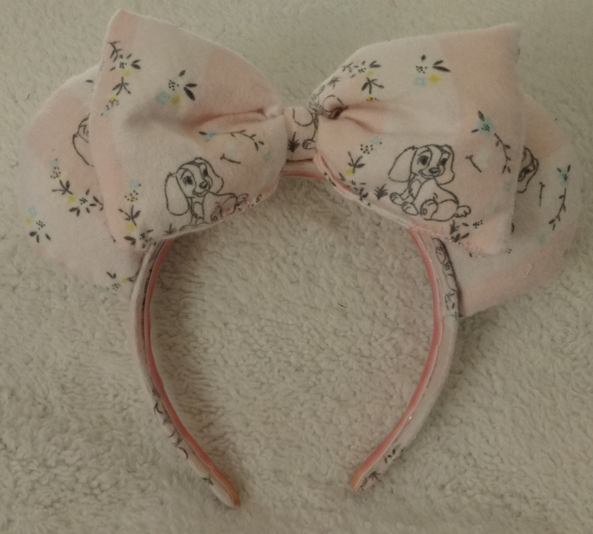 🐾 The Cozy Lady Flannel Ears 🎀
