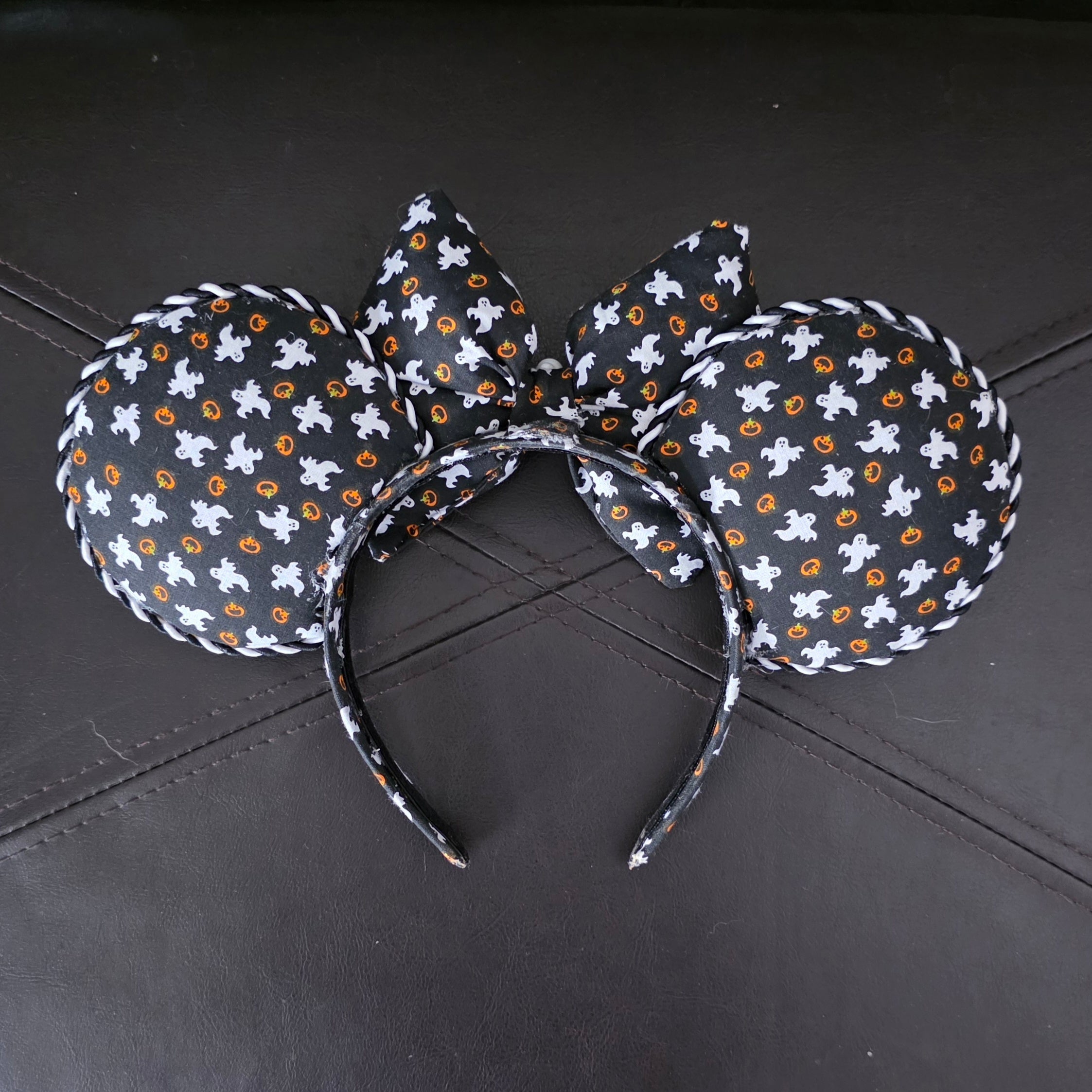 👻 The Patchwork Phantom Ears 🎃