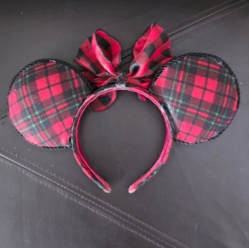 🎄 The Heritage Holiday Plaid 🎄